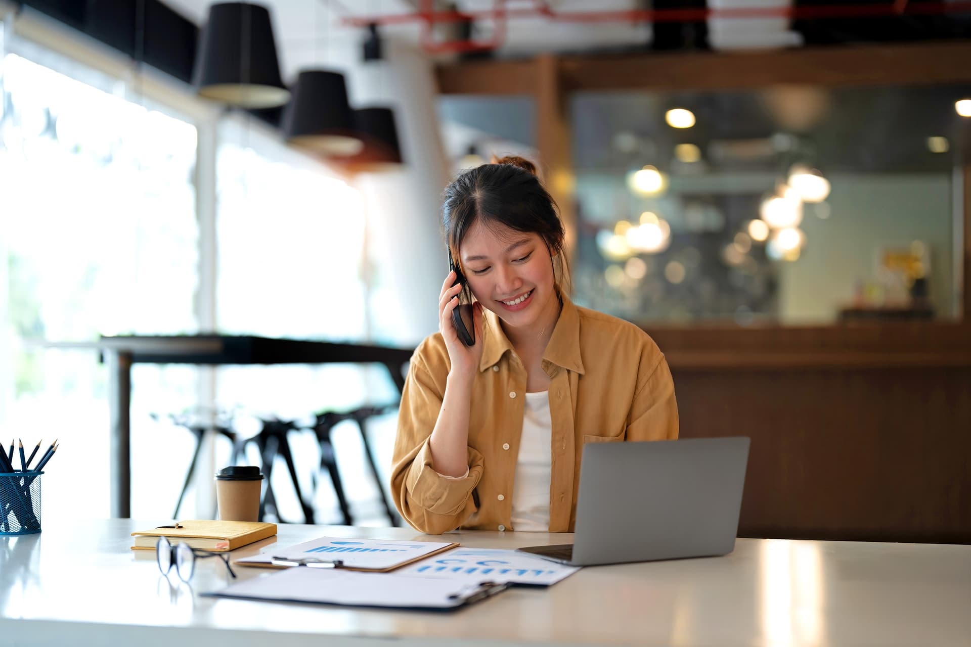 Customer support representative